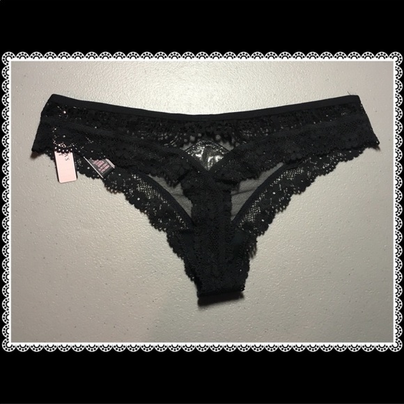 Very Sexy Wild Flower Lace Thong Panty Panties persona - Picture 5 of 16